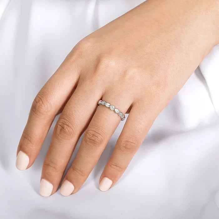 Stackable Yellow Gold Delicate Leaf Diamond Ring